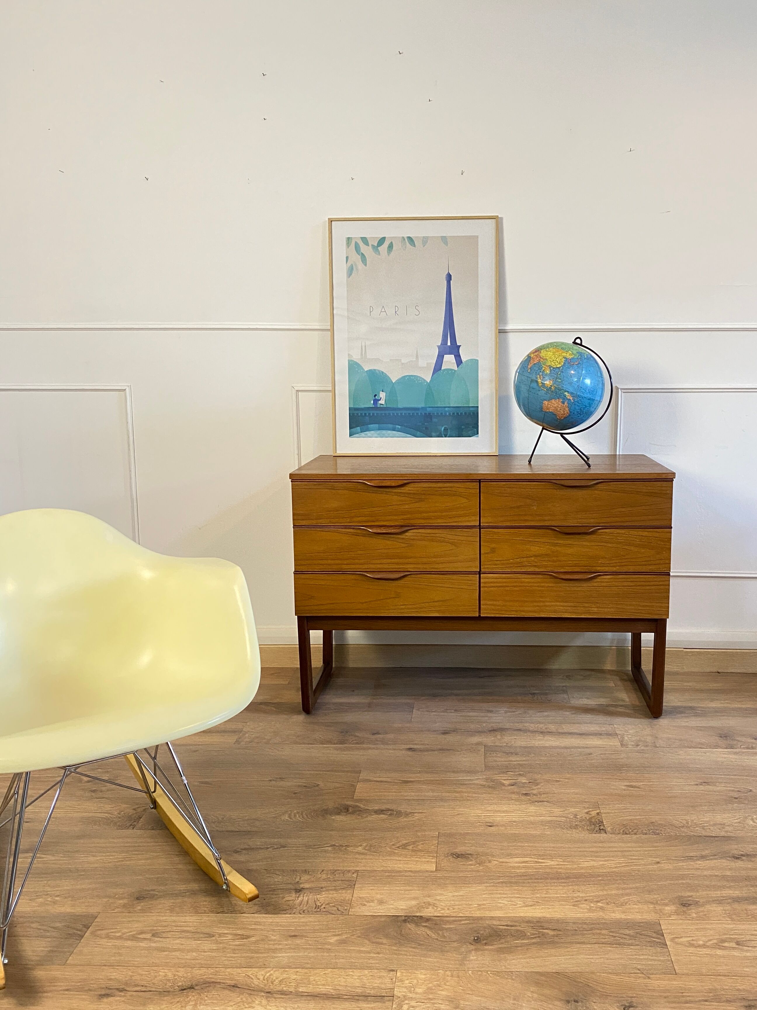 Vintage enfilade europa furniture