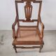 Fauteuil canné en bois naturel