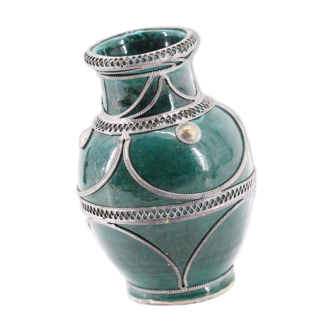 Ancient Moroccan ceramic vase