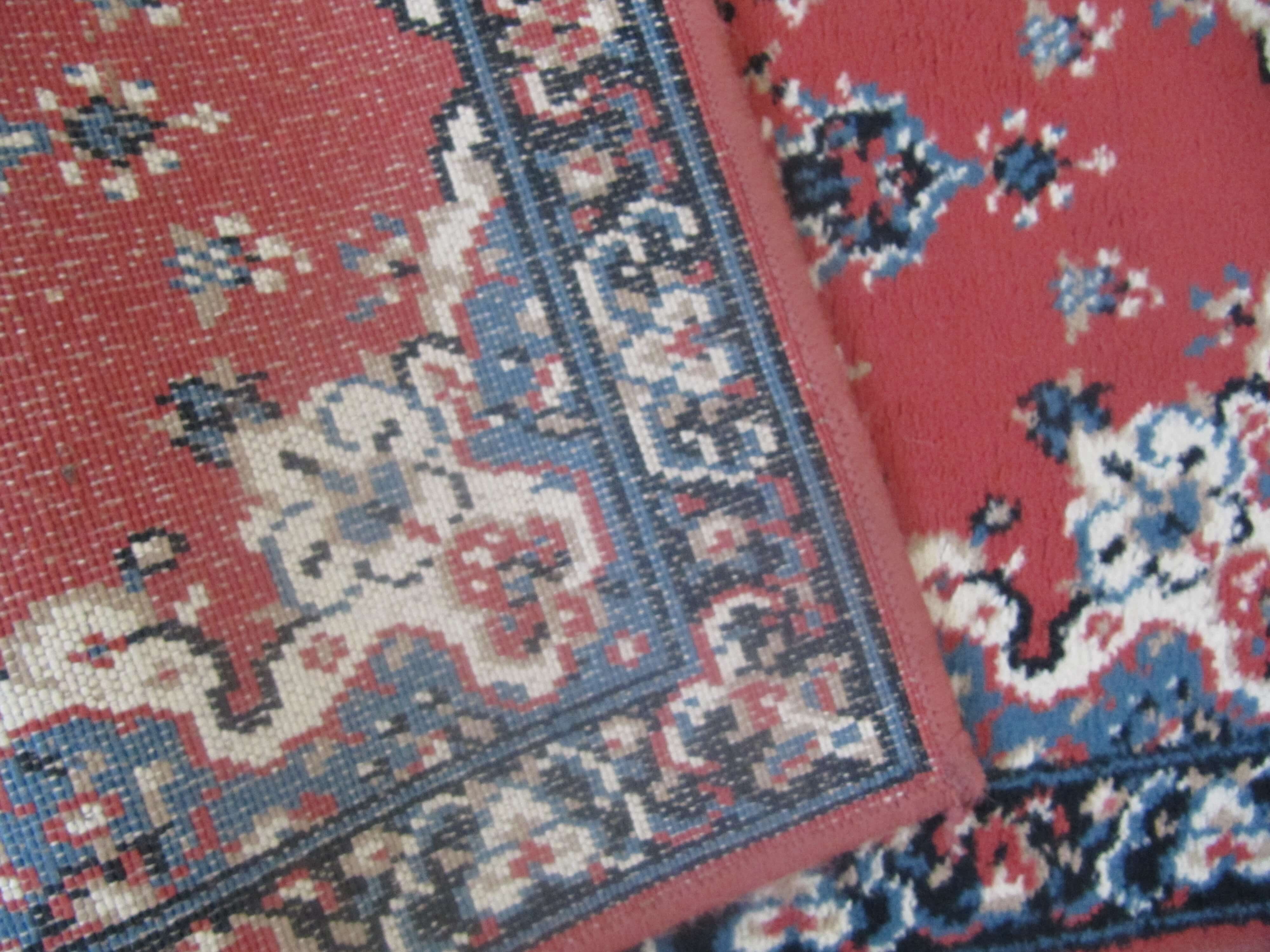 Oriental carpet