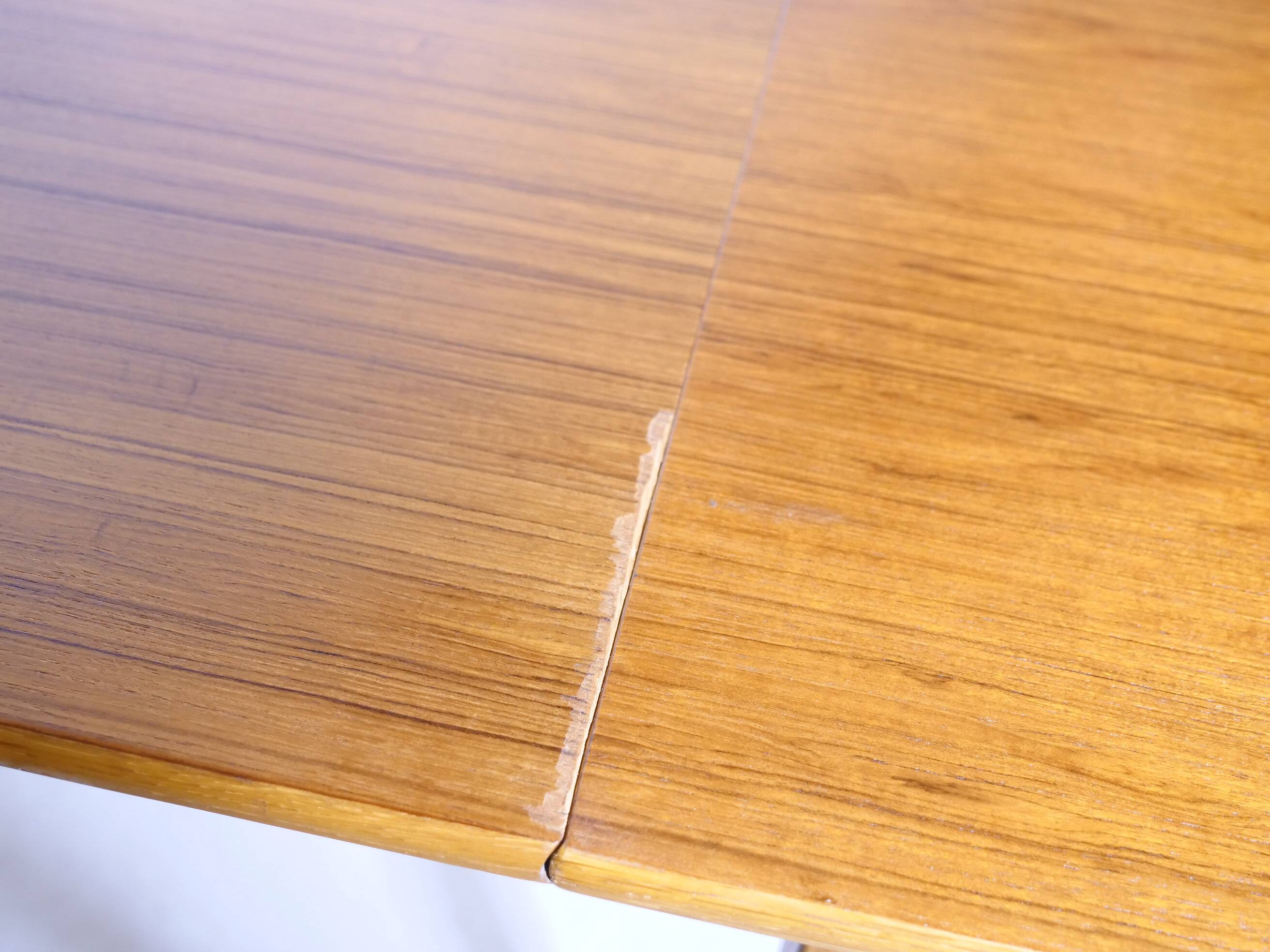 Extending Danish Mid-Century Teak Dining Table, 1960s