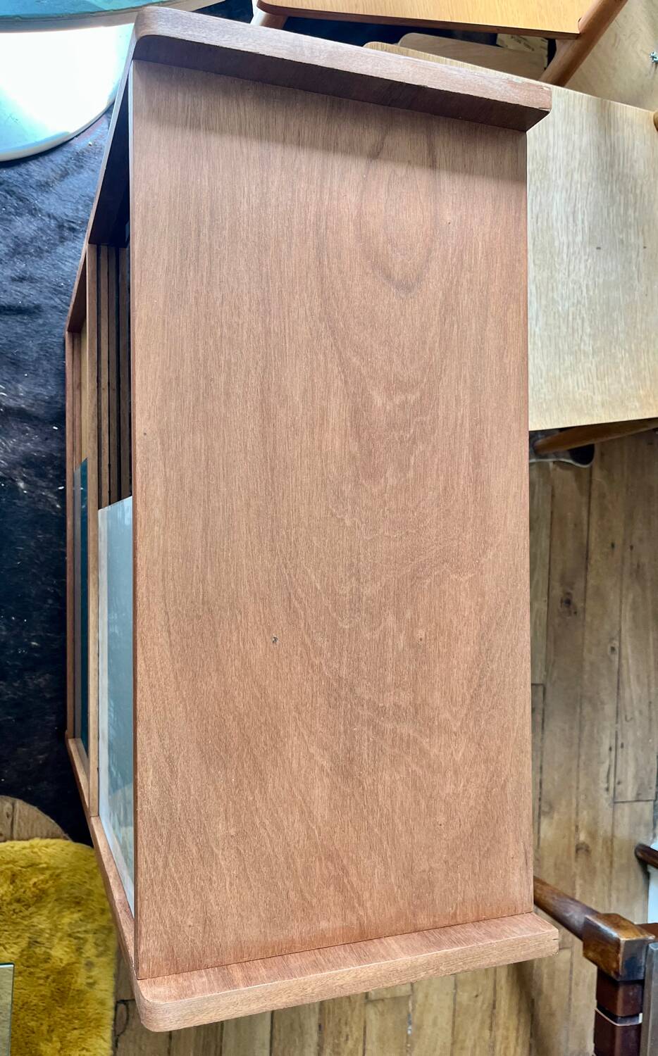 Oscar display cabinet bookcase