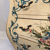 Venetian-style showcase chest of drawers in lacquered wood with flower painted decoration