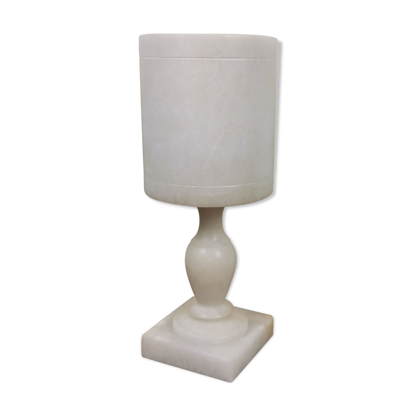 Alabaster lamp