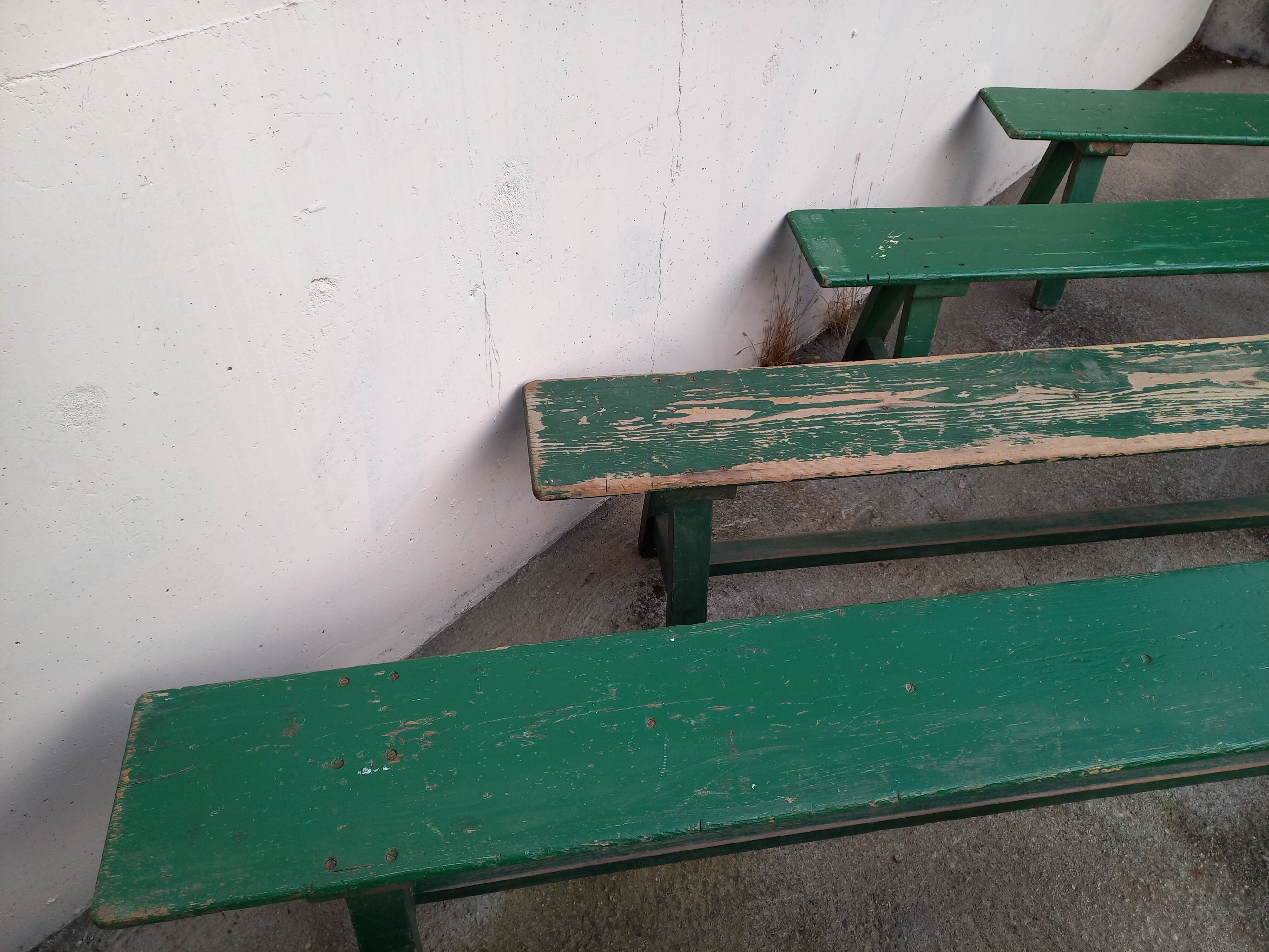 Benches of guinguettes, lot of 5