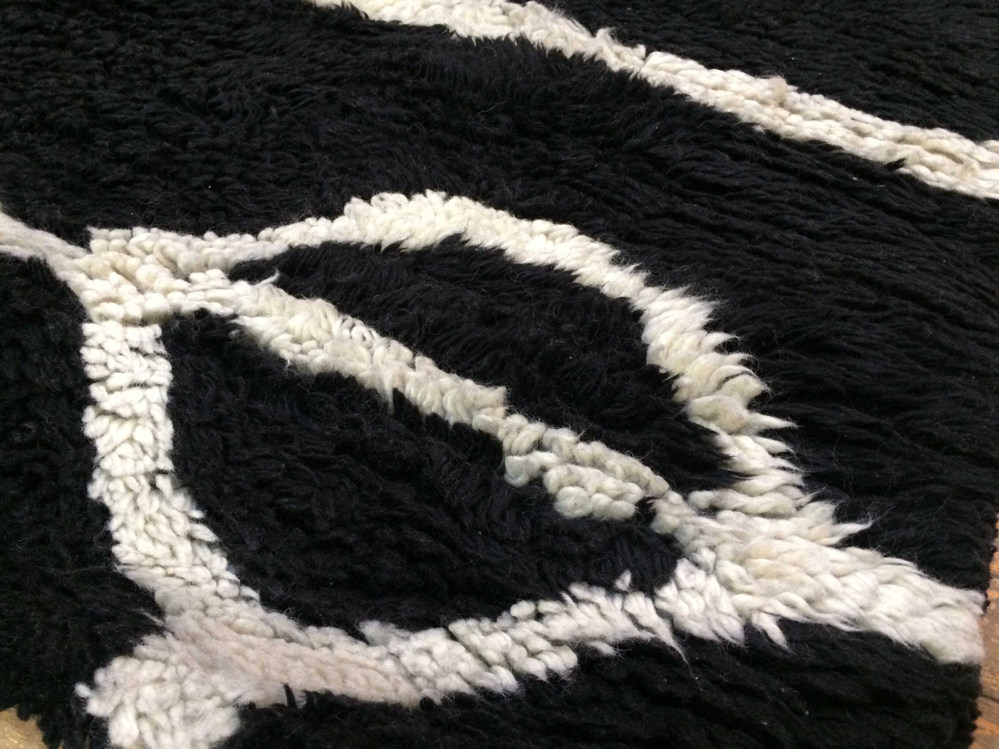 Berber carpet Oudéa pure black and white wool - 290 cm x 210 cm