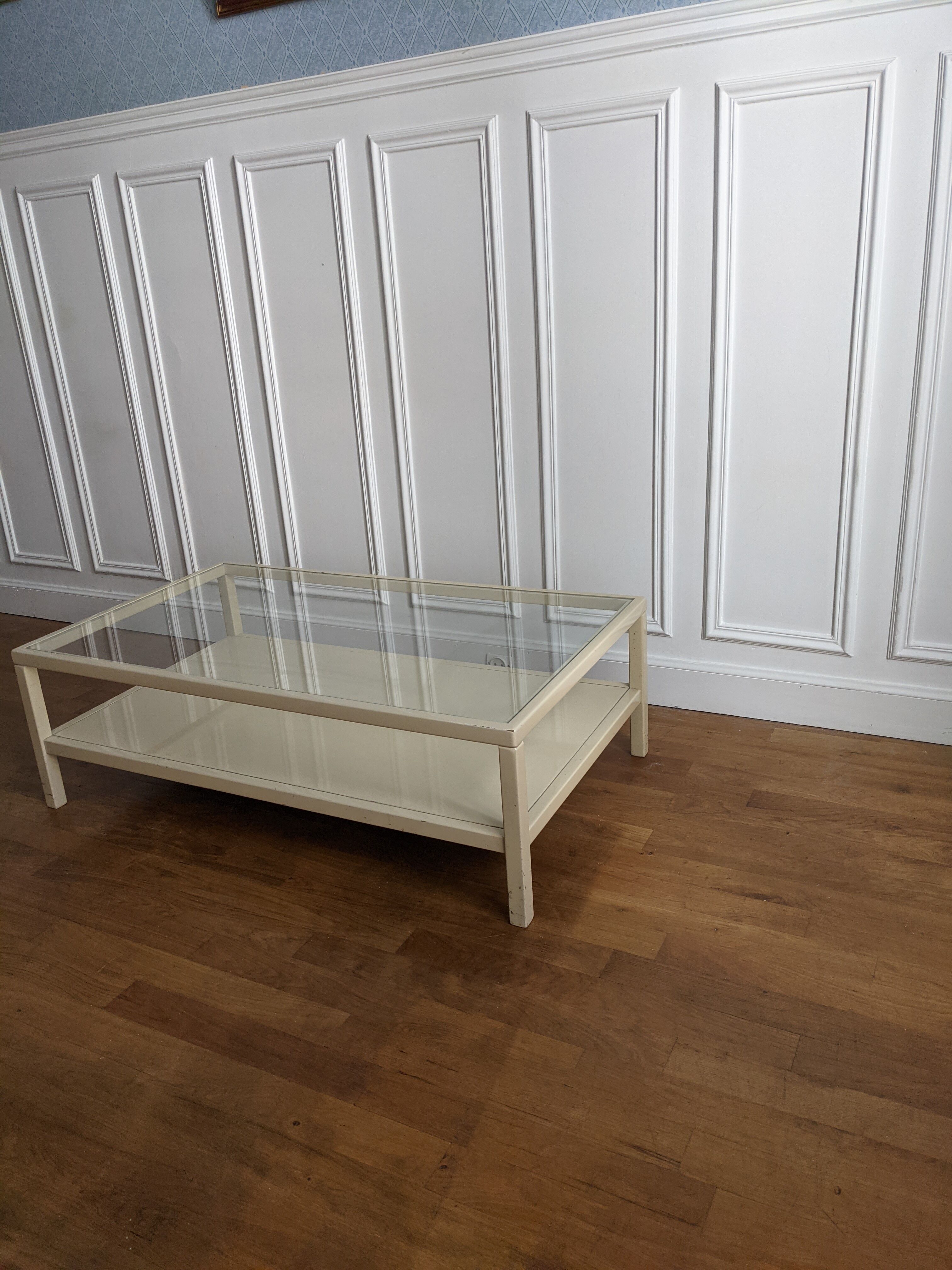 artelano coffee table