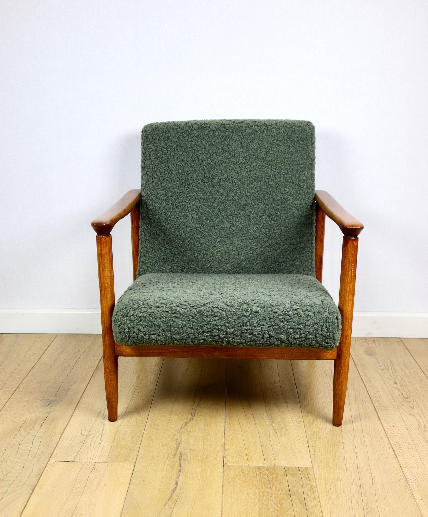 GFM-142 armchair, design by Edmund Homa from the 70s, olive green thick boucle - 2 pieces available