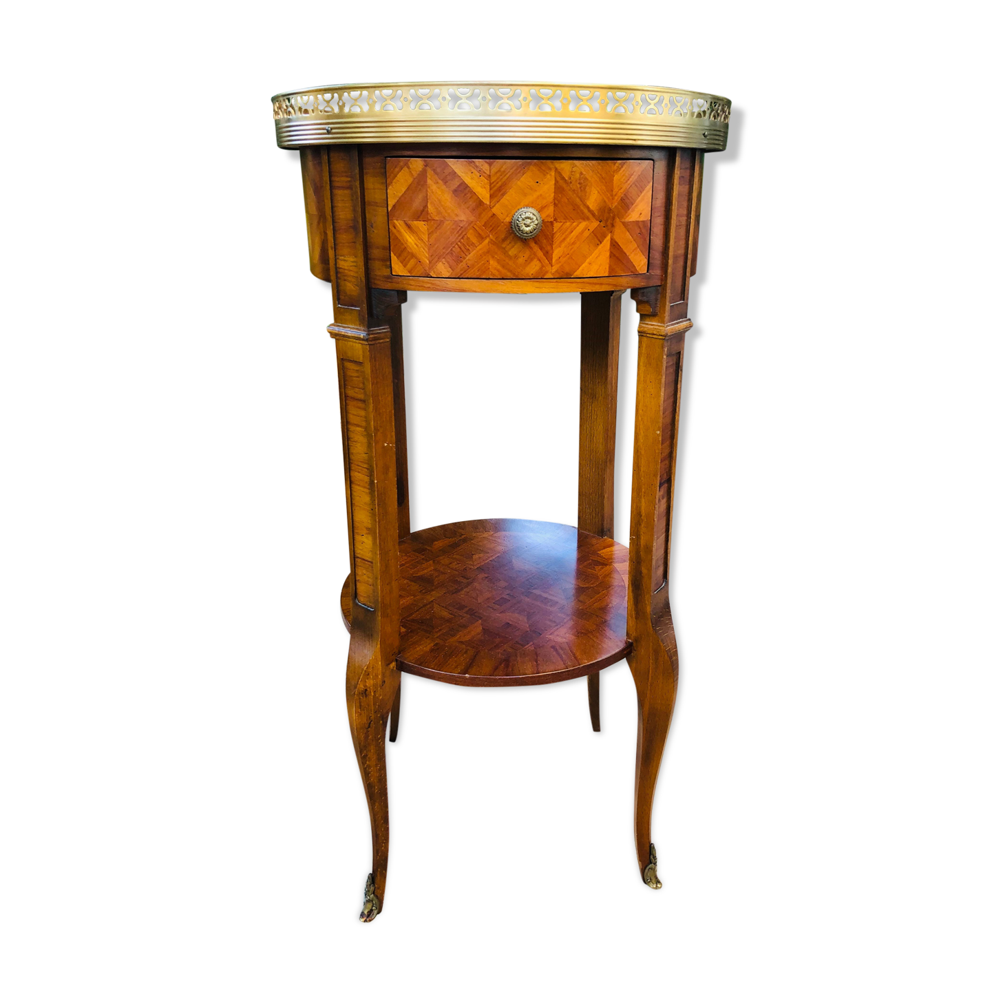 Quadripod bedside table in Louis XV style marquetry
