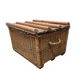 Old Large French Wicker Basket, 1st half 1900s