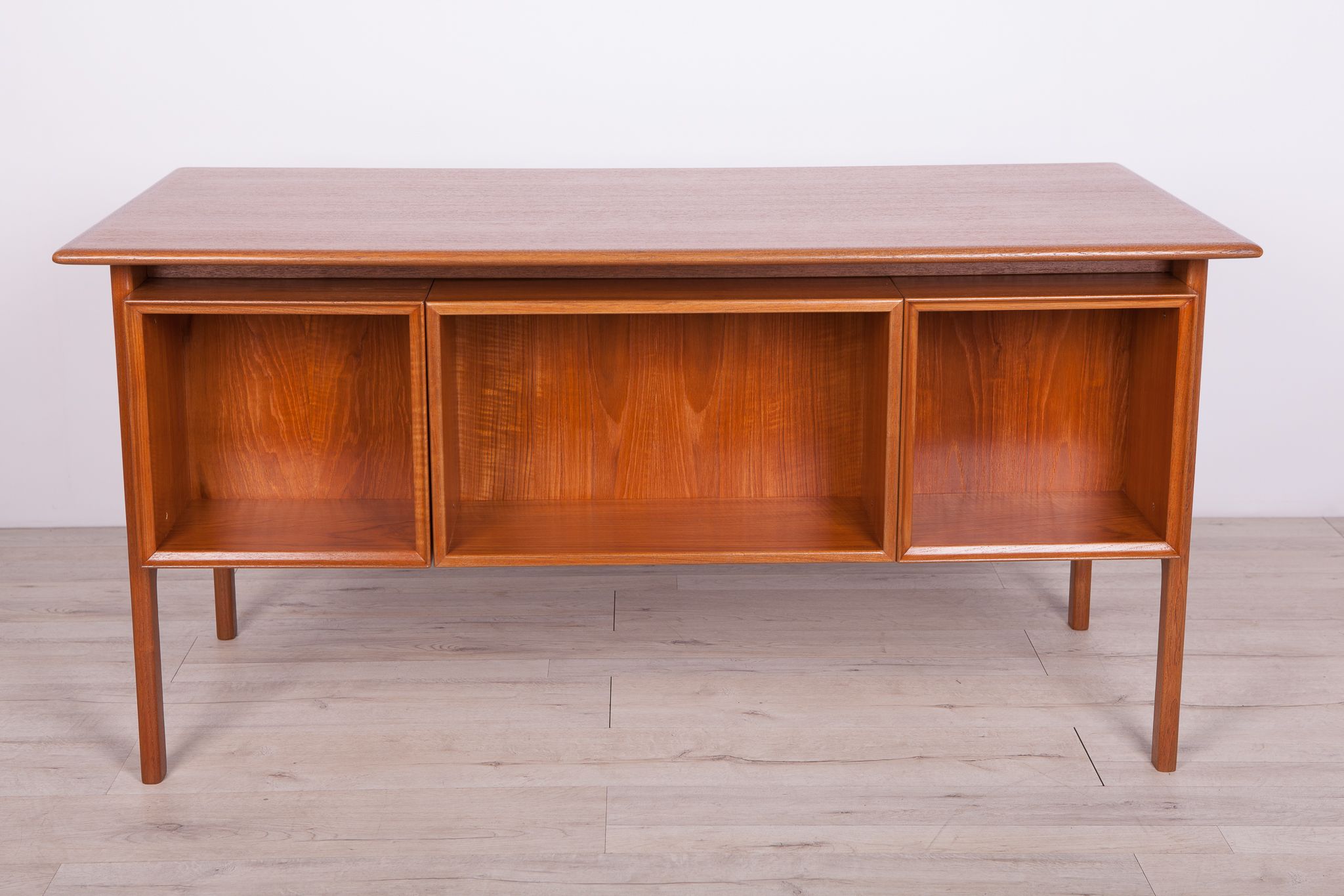 Mid-century danish teak desk by Arne Vodder for Sibast, 1960s
