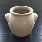 Beige stoneware pot
