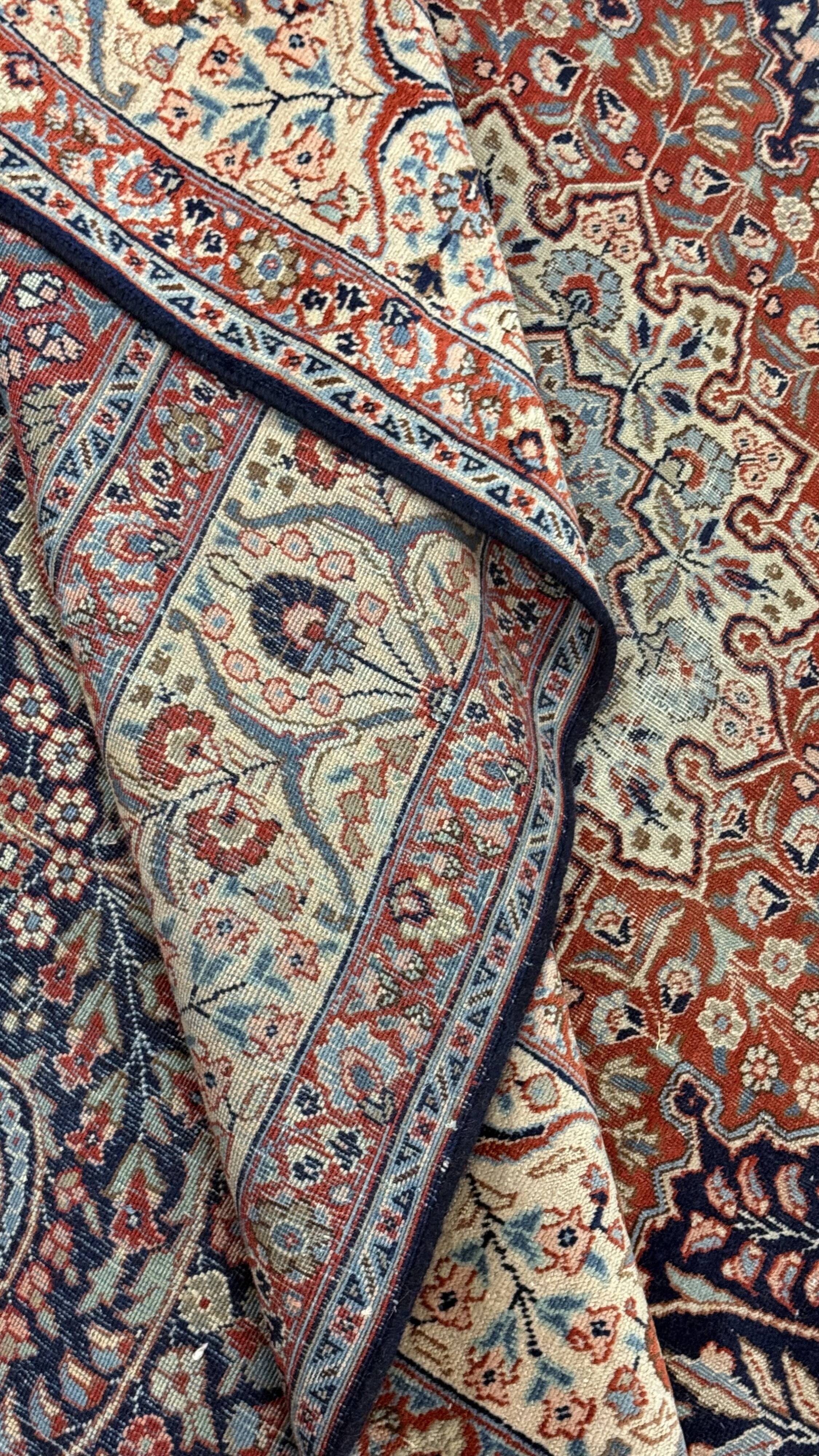 Large Handmade Turkish Wool Rug, 230 x 340 cm – Luxury Floral Rug Hand-Knotted