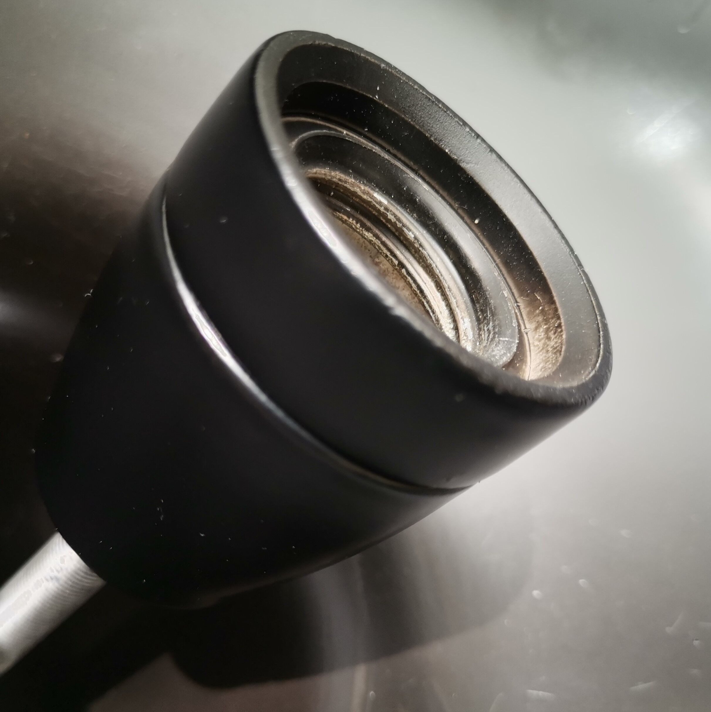 Black industrial metal hanging pendant lamp