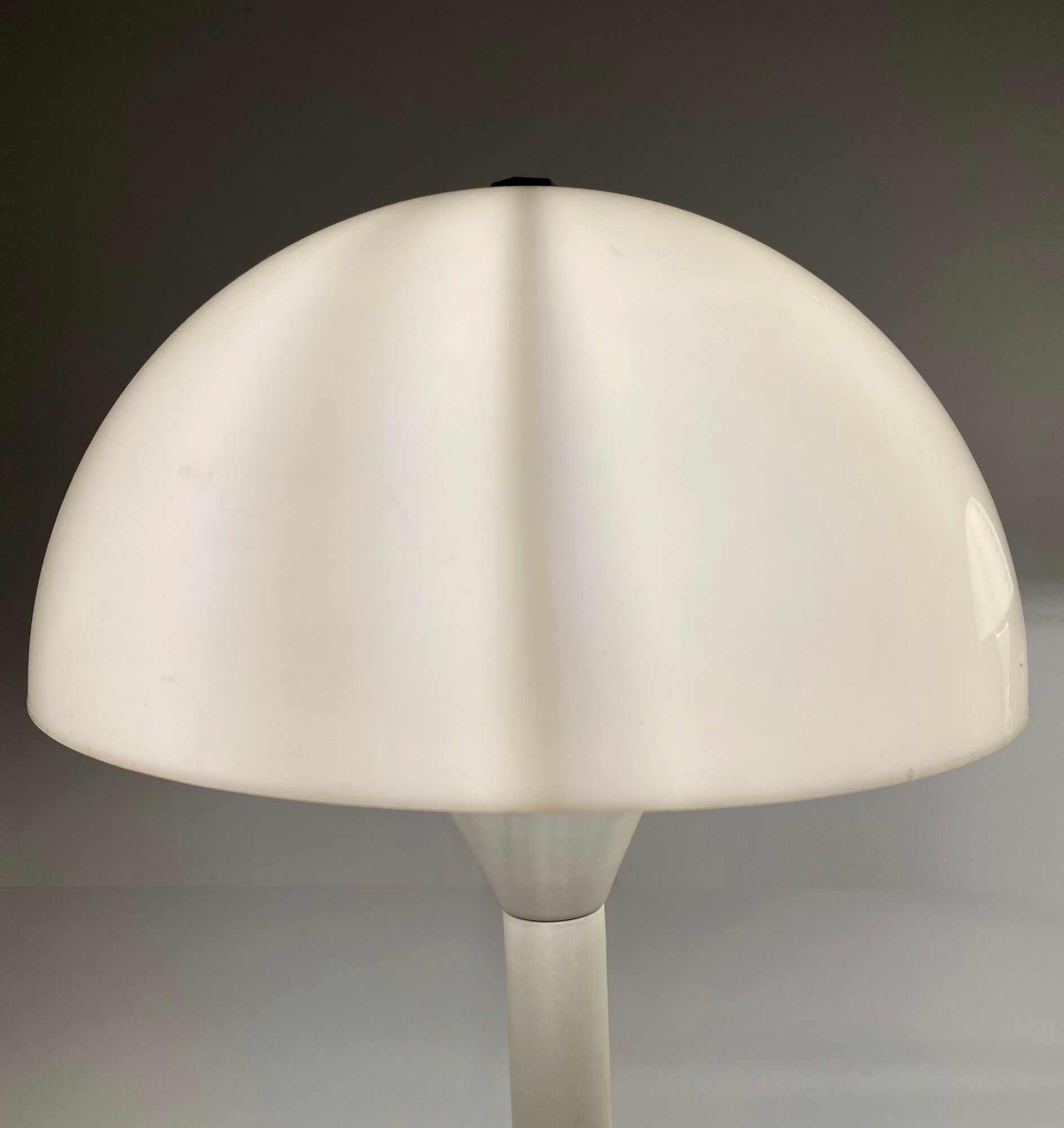 Pair of space age mushroom lamps, France, 70s