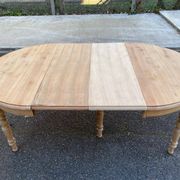 Renovated Louis Philippe round extendable dining table 118-200cm 19th century