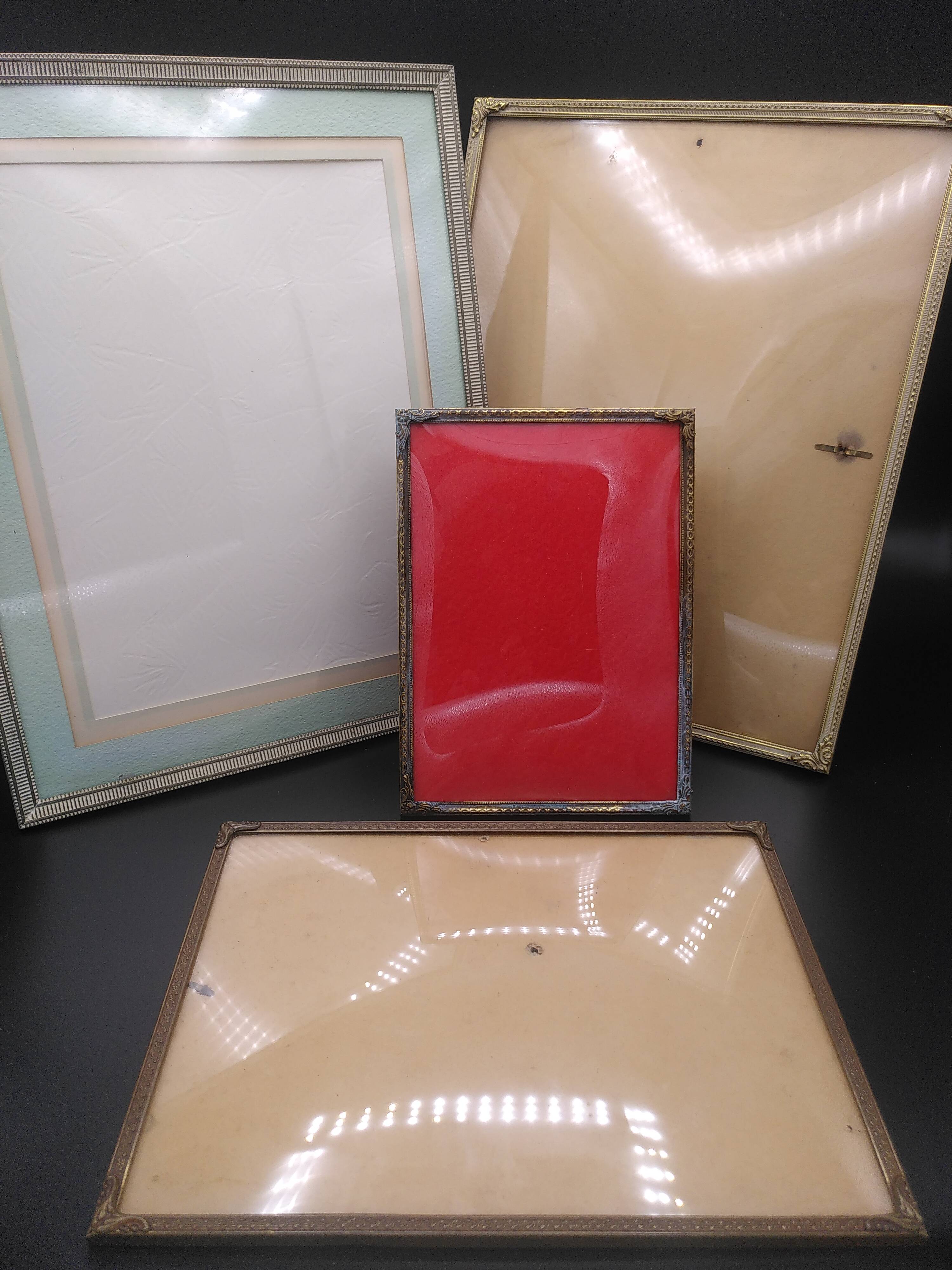 Set of 4 Danish photo frames 40s or 50s in curved glass
