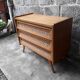Commode vintage en rotin pieds compas