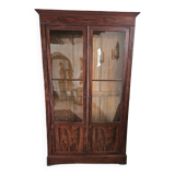 Mahogany showcase cabinet 19th