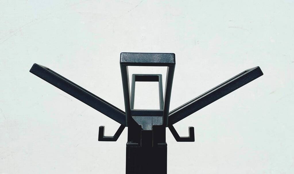 Coat rack Kartell by Michele De Lucchi & Tadao Takaichi. Vintage 90s