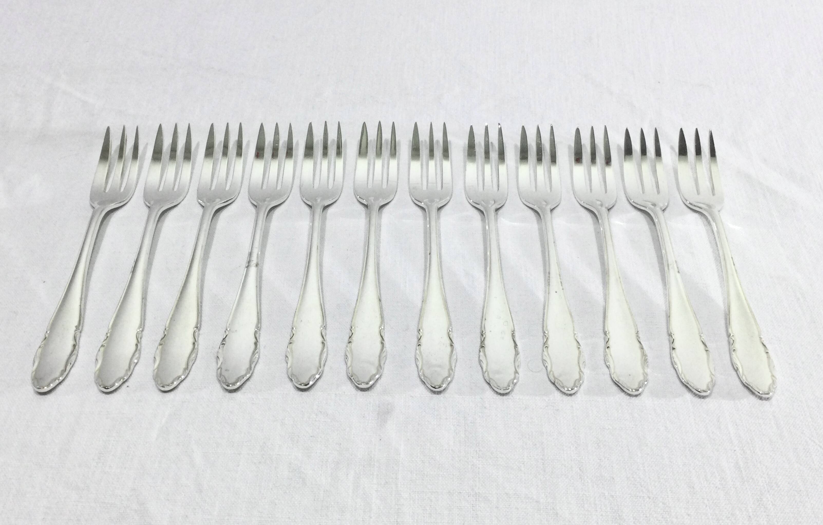 WMF – 12 silver-plated cake forks