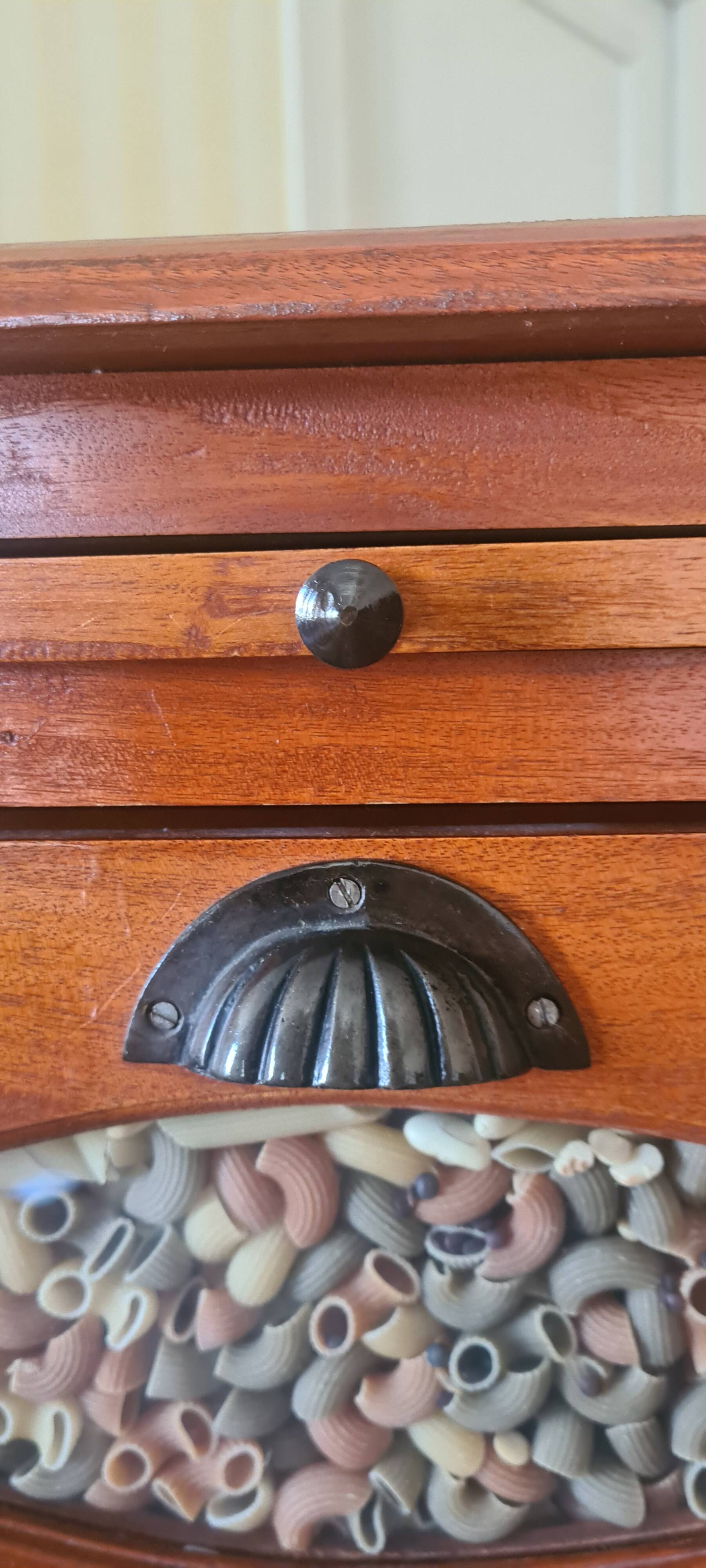 Apothecary cabinet / seed merchant / haberdashery (6 drawers)