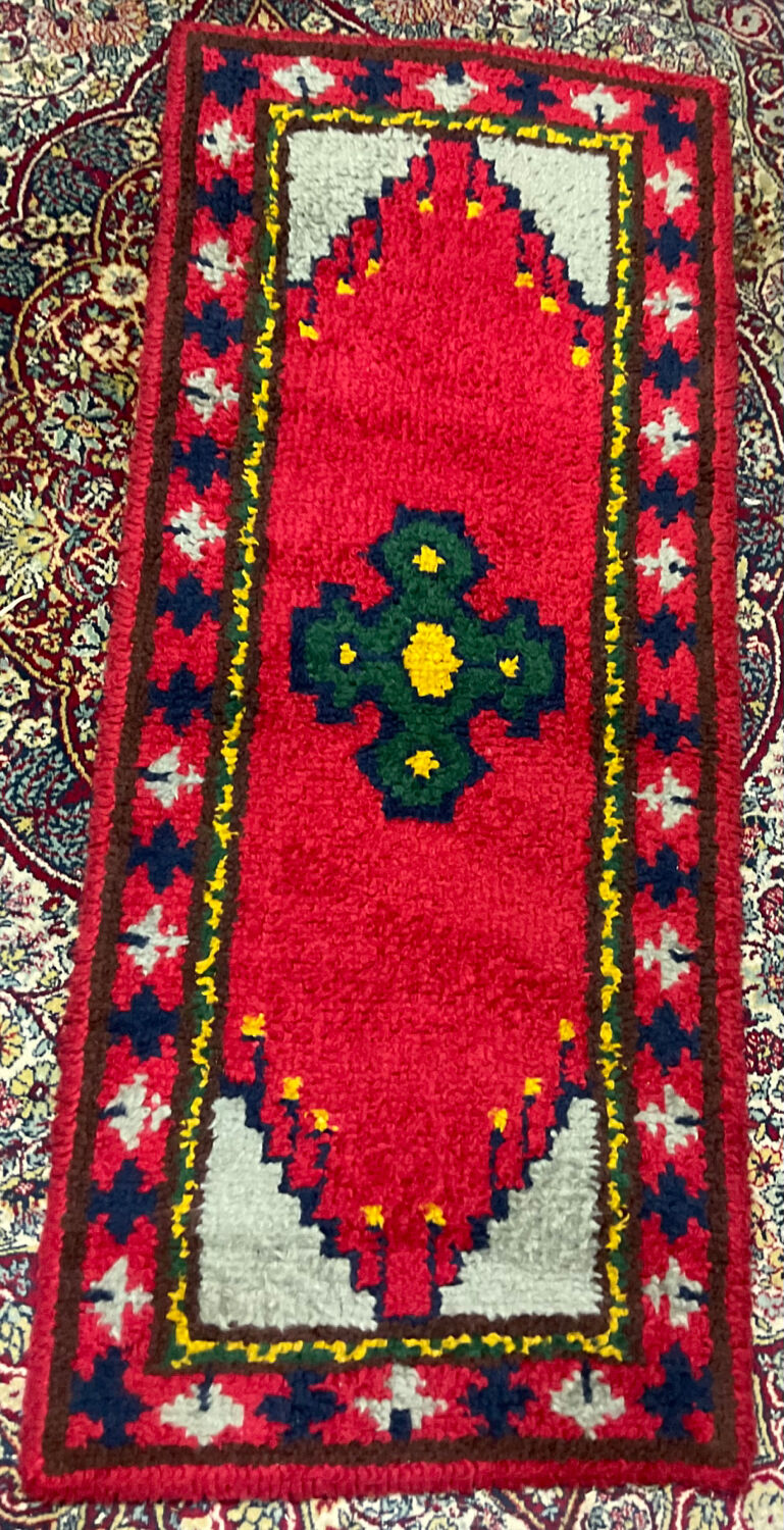 Vintage rug pure Berber style wool