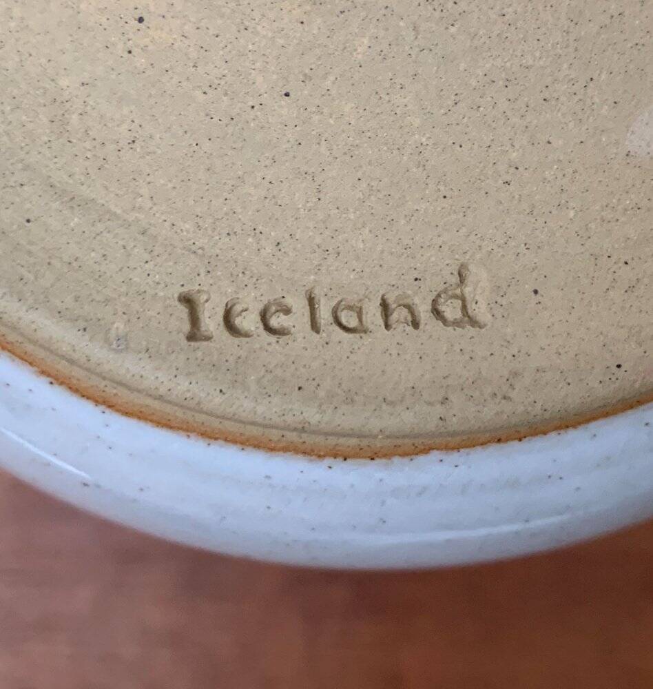Mid-century Icelandic ceramic carafe by Sigurdar Haukssonar for Handunnid Pottery Iceland, 1960s.