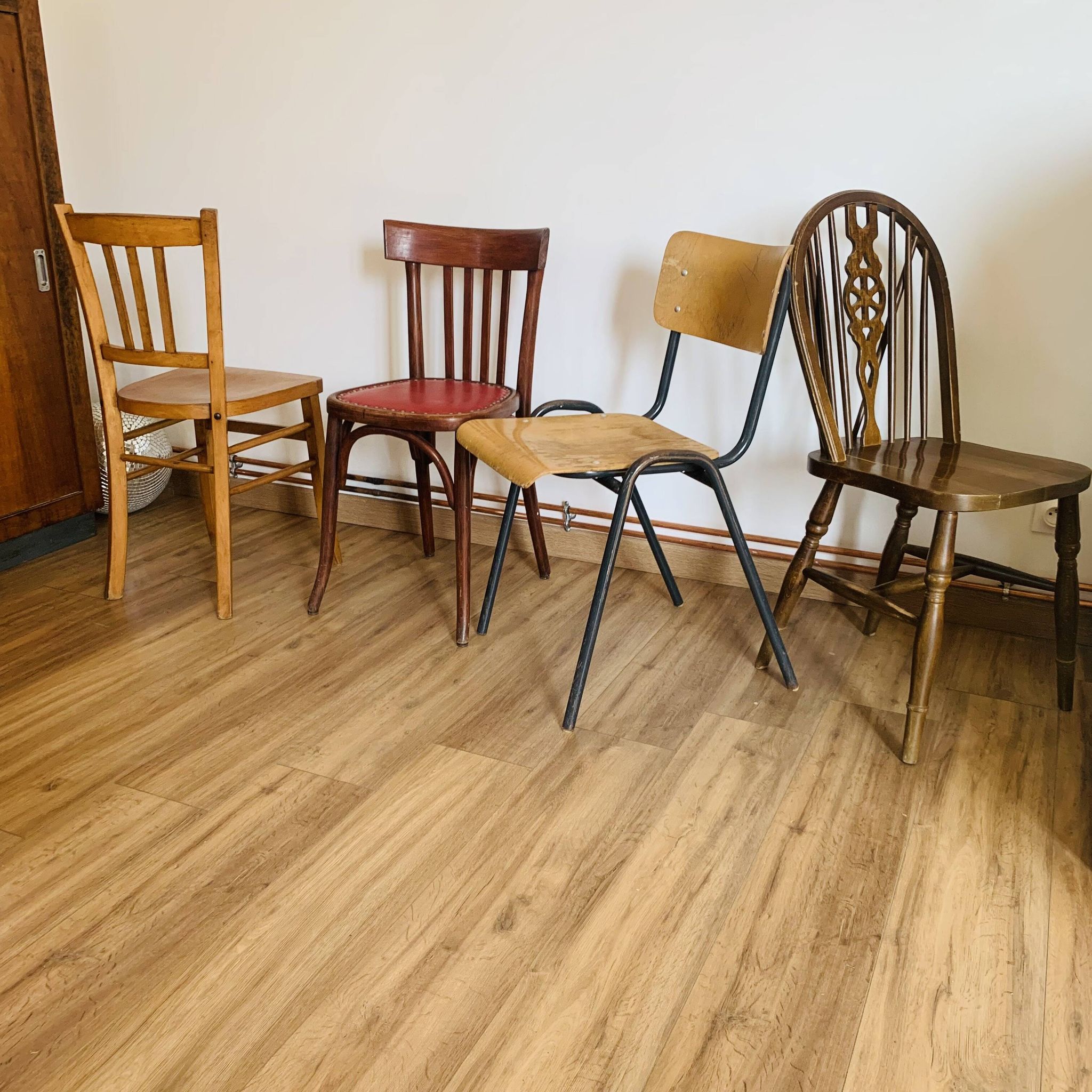 Set of 4 mismatched chairs