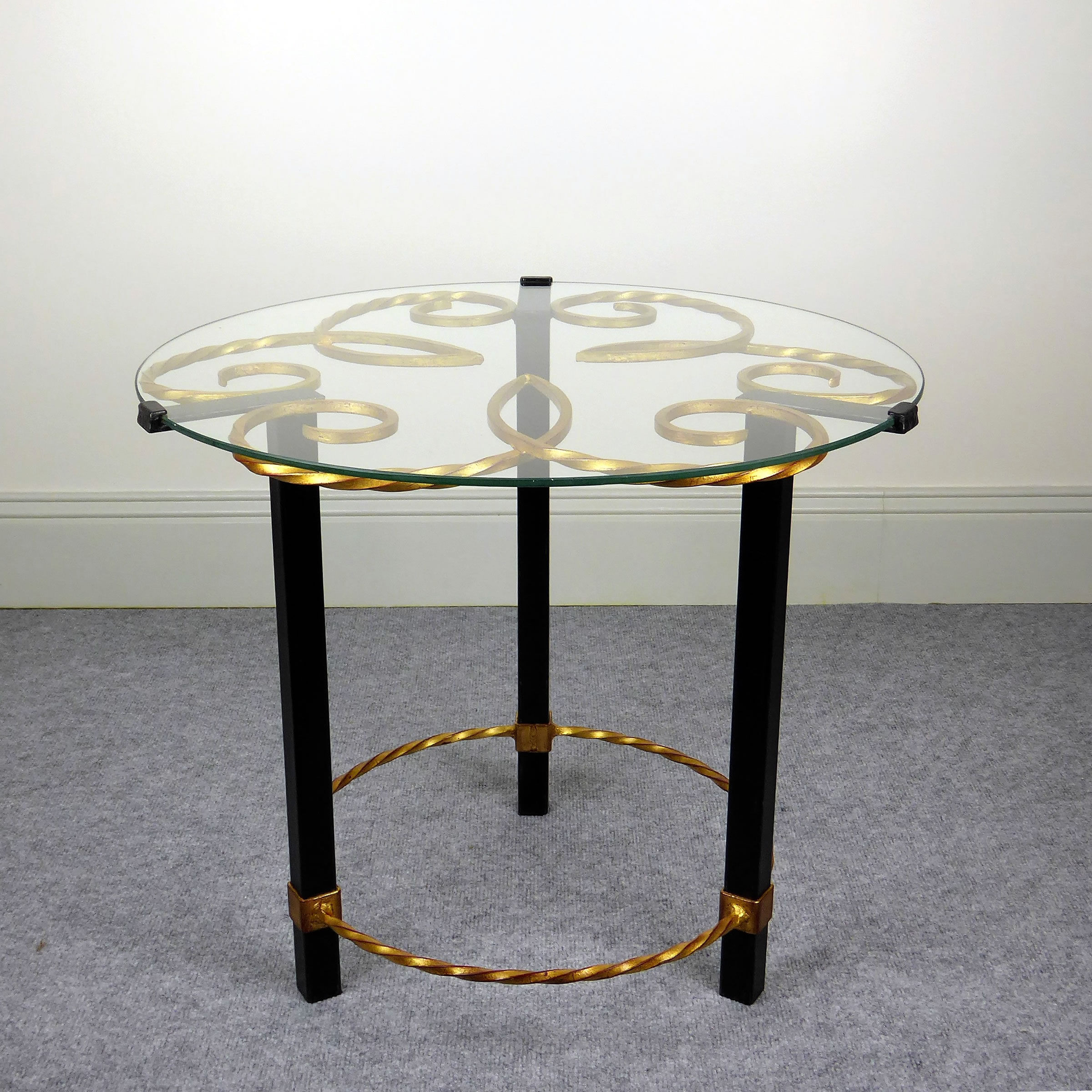 Guéridon plateau verre métal doré 1950