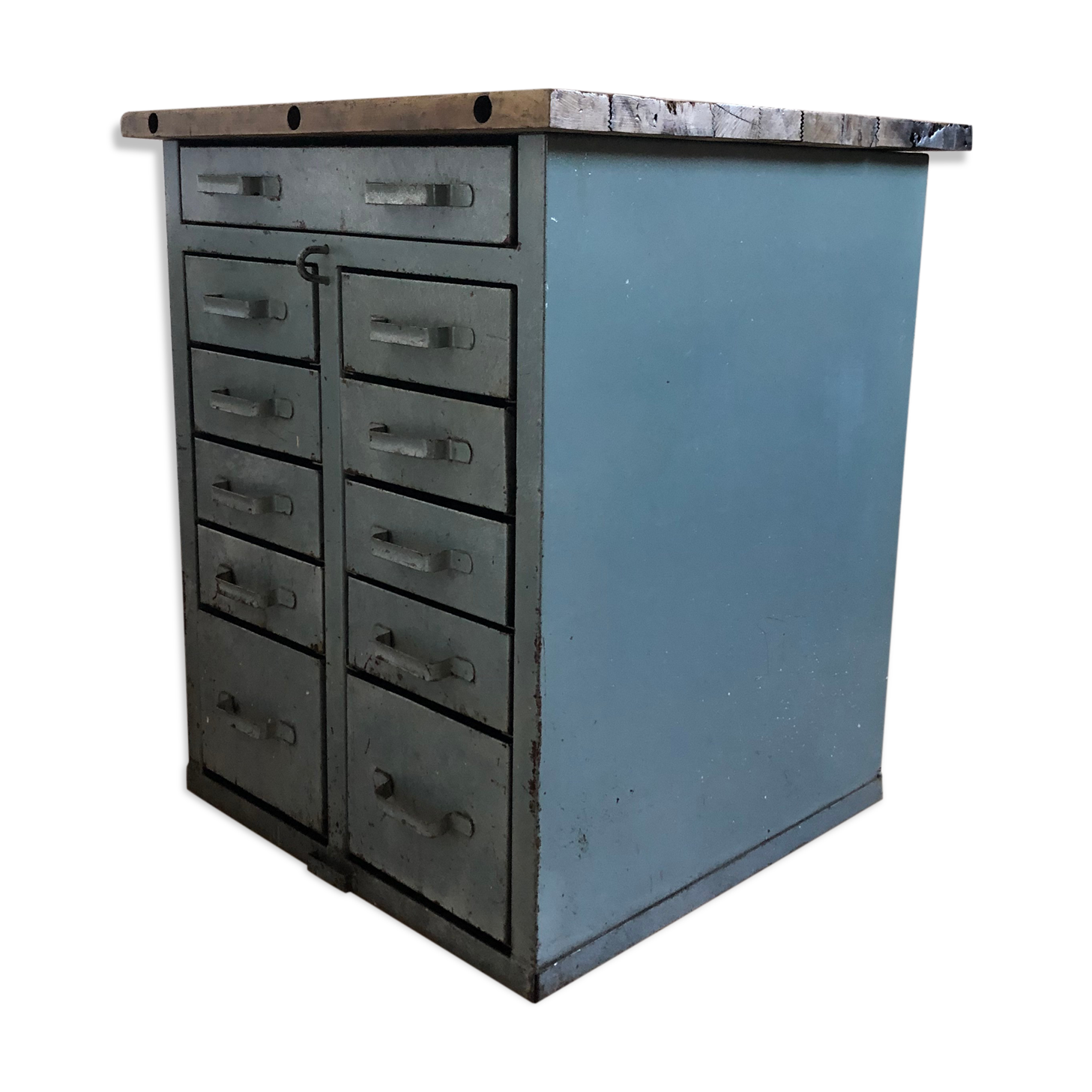 Workshop furniture with drawers, metal and wood