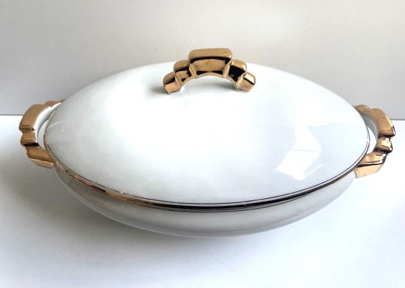 Soup Tureen Vegetable Dish Serving Plate Centrepiece Fine Porcelain Unmarked