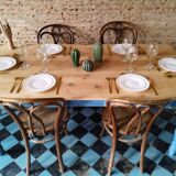 Farm table