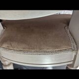 Set of 4 medallion chairs