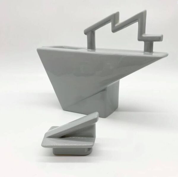 Théière et pot à lait, Pierre Casenove pour Studio Salins, années 1980