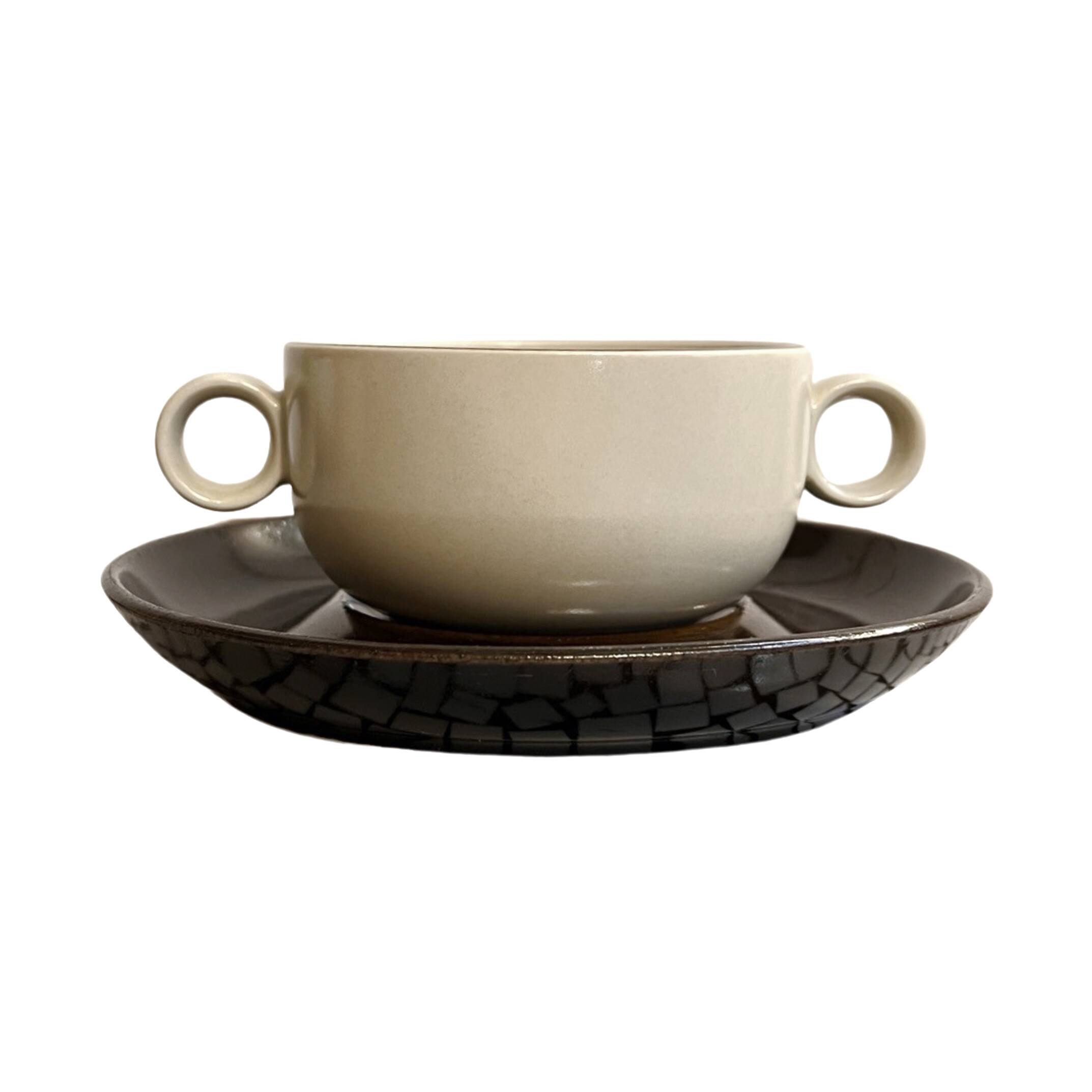 Bouillon with saucer designed by W. Karnagel Rosenthal Studio-line, Germany 1970s.