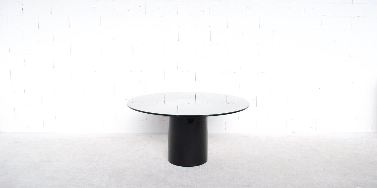 Rond table 1970