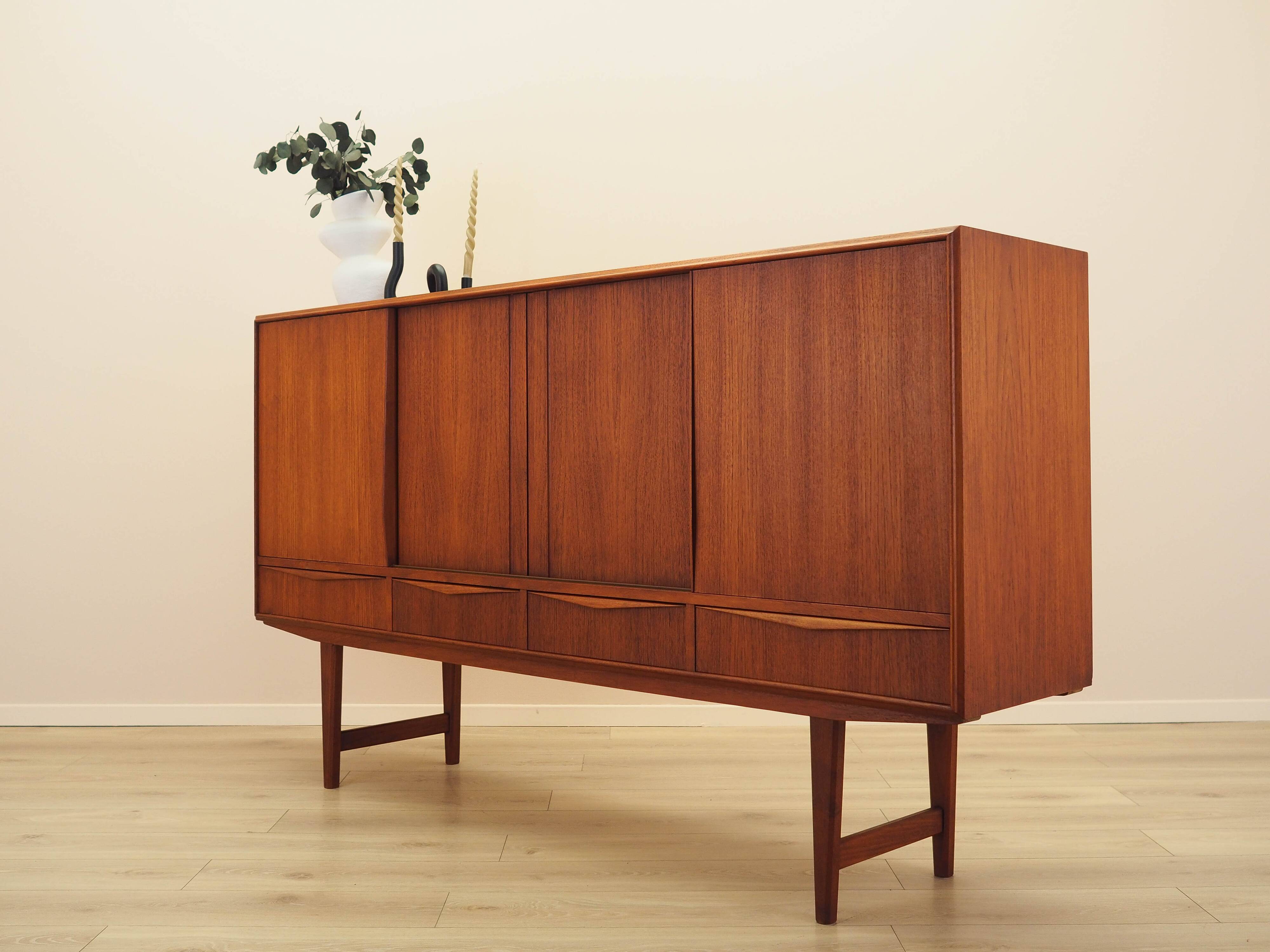Teak highboard, Danish design, 1960s, designer: E.W. Bach
