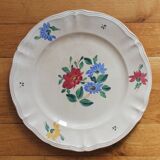Round scalloped earthenware dish Digoin Sarreguemines floral decoration