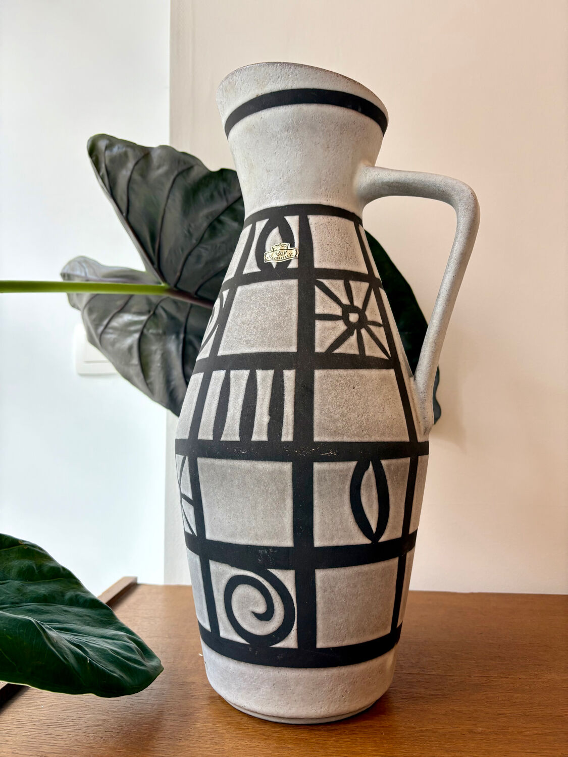Large vase / jug bay ceramics - west germany