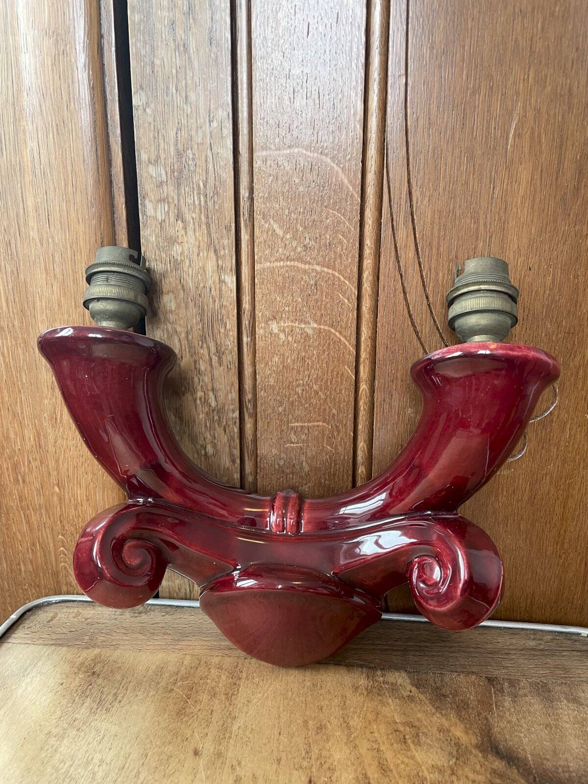 Art Deco burgundy red ceramic wall lamp