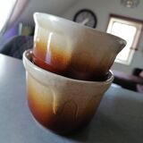 Set of 2 ramekins