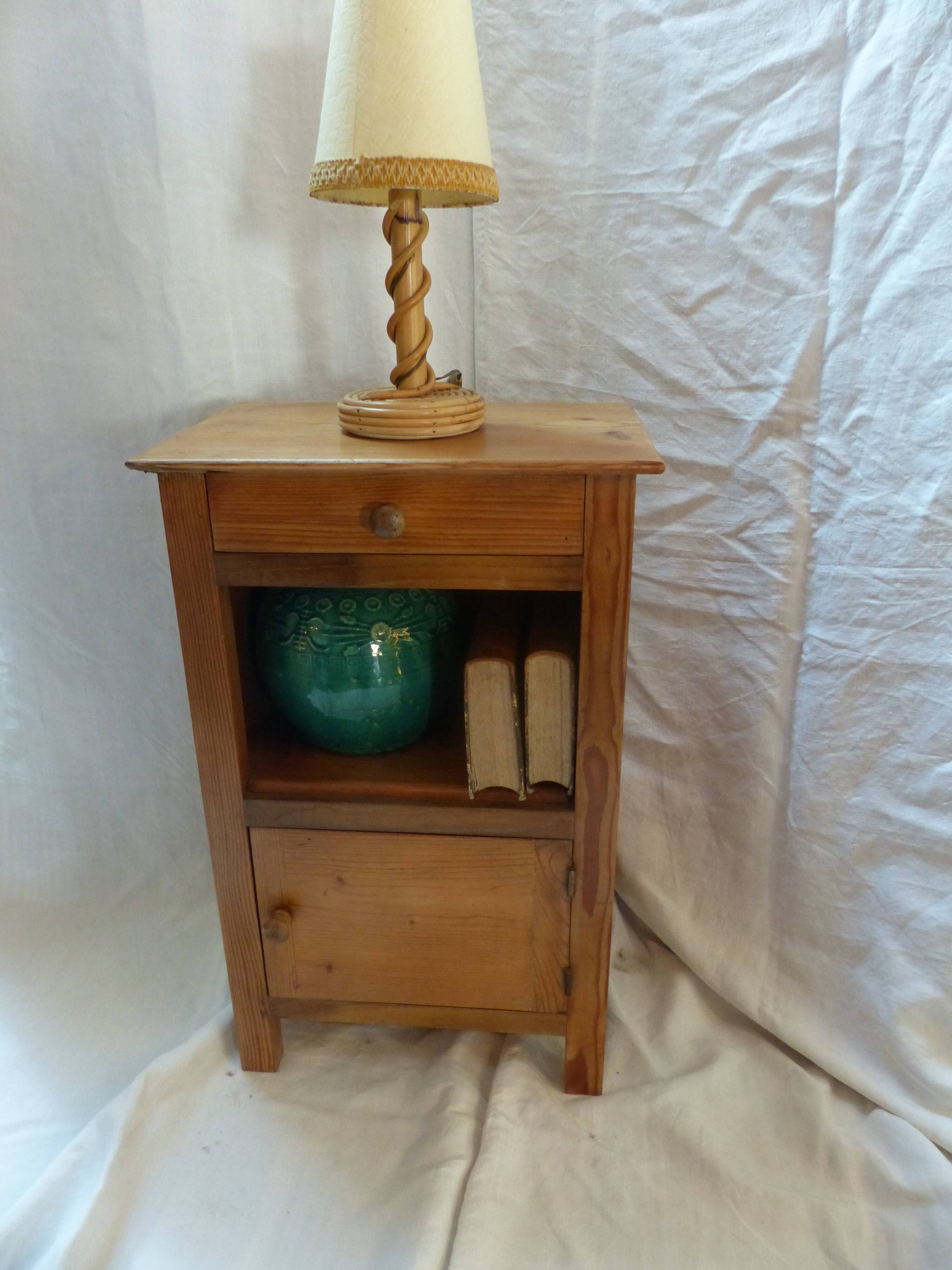 Pine bedside