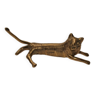 Bronze feline paperweight