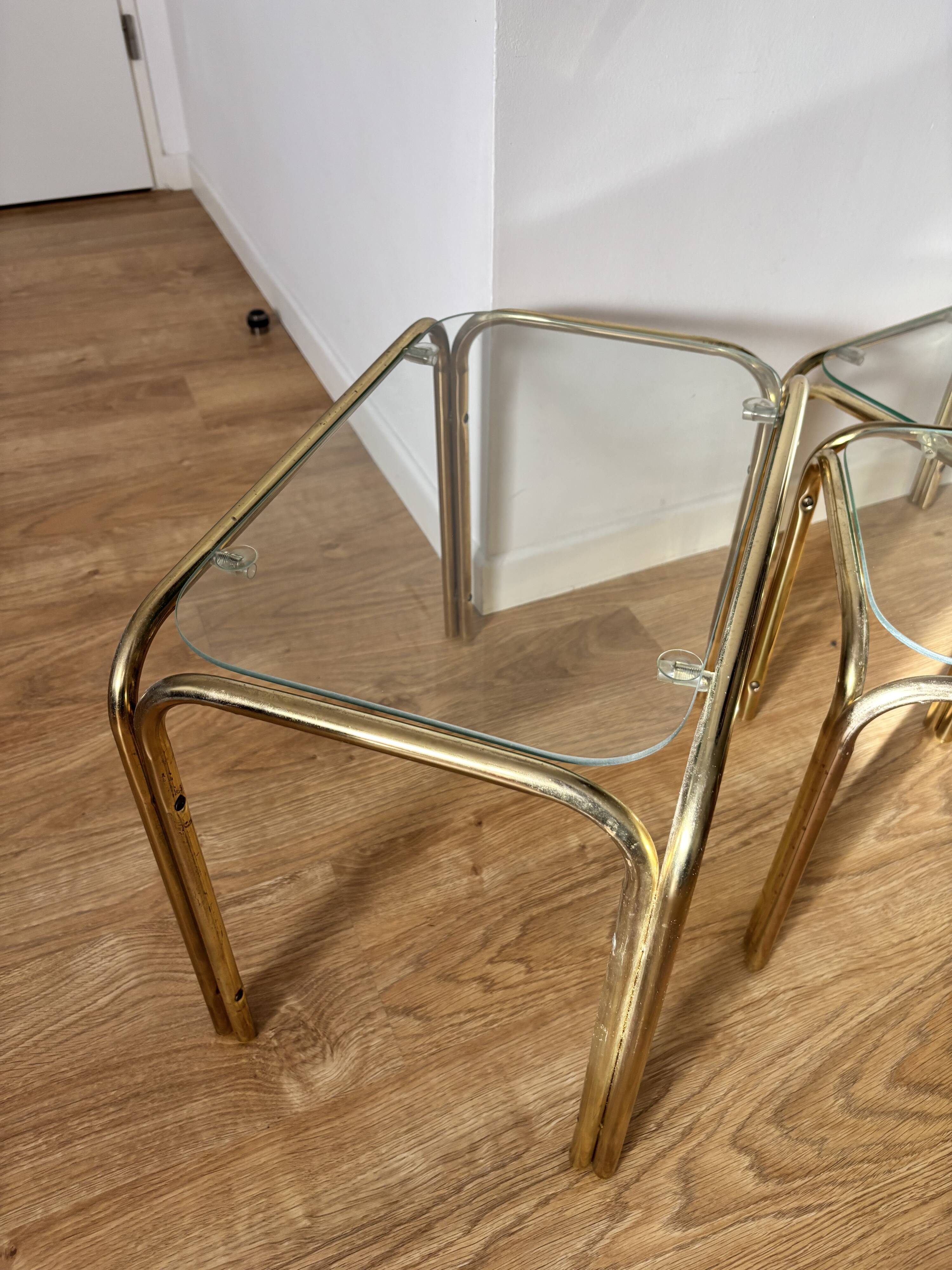 Set of 3 vintage nesting tables from the 70s/80s.