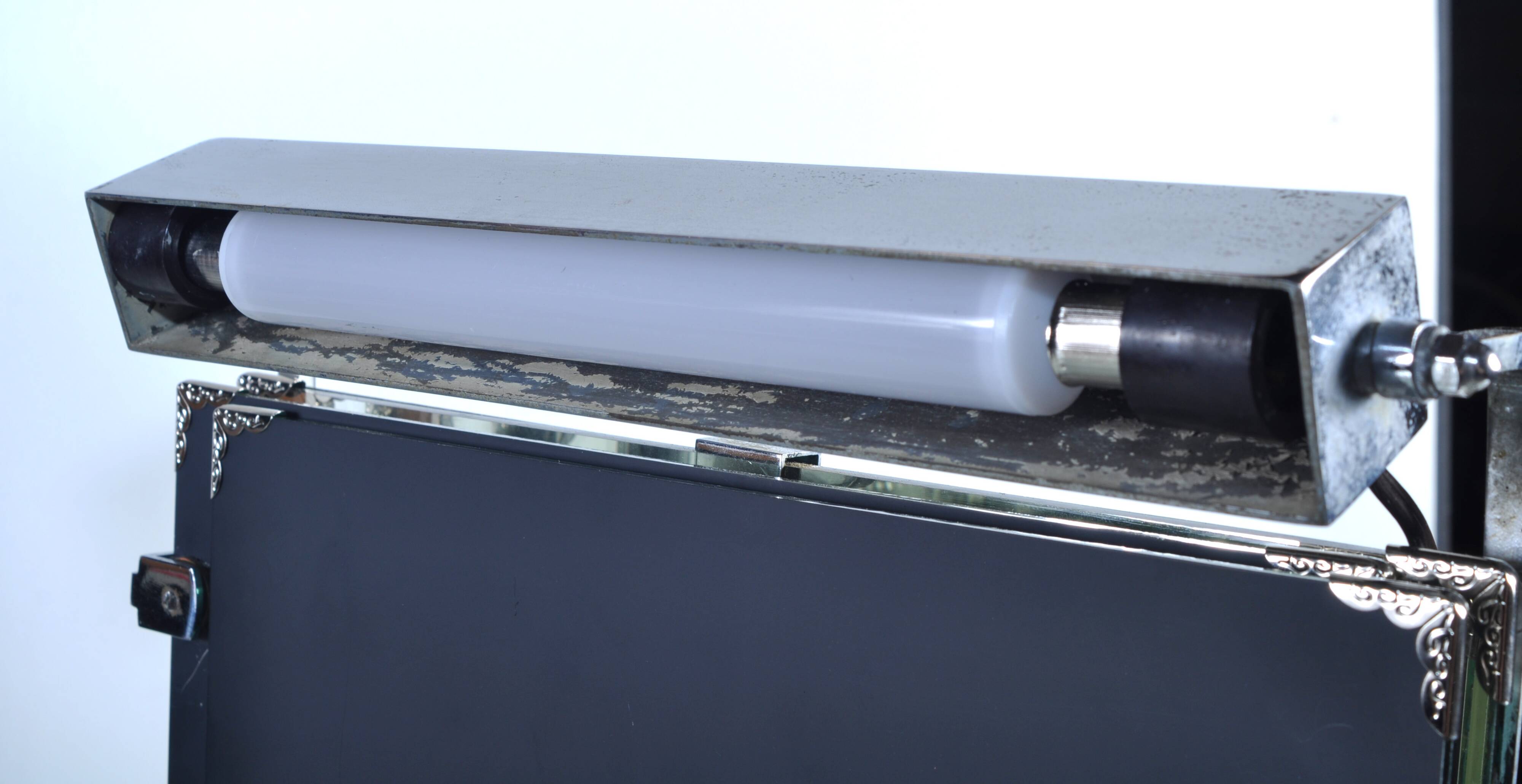 Brot triptych mirror on glass slab / year 30/40