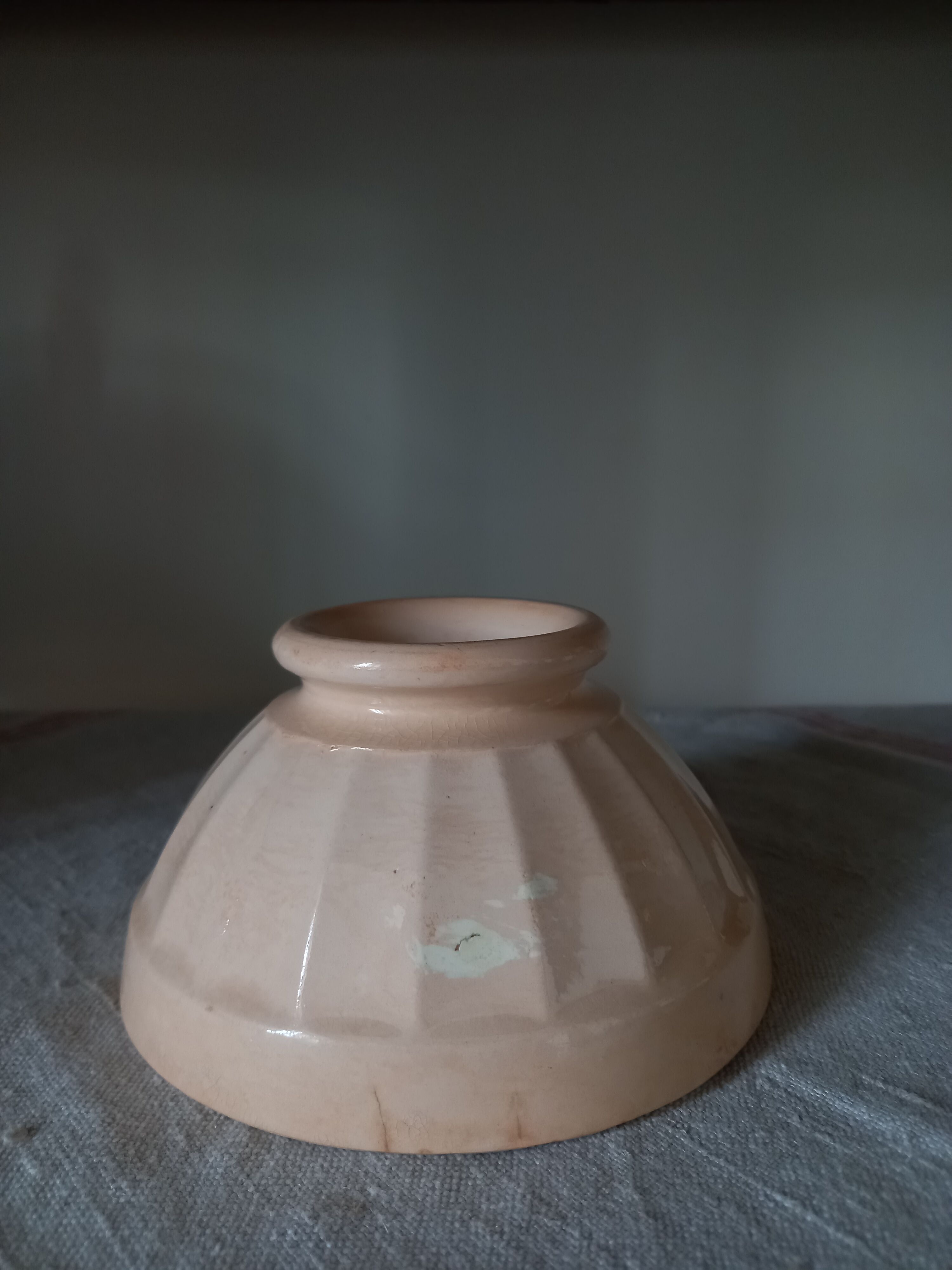 2 bowls Digoin Sarreguemines pink beige
