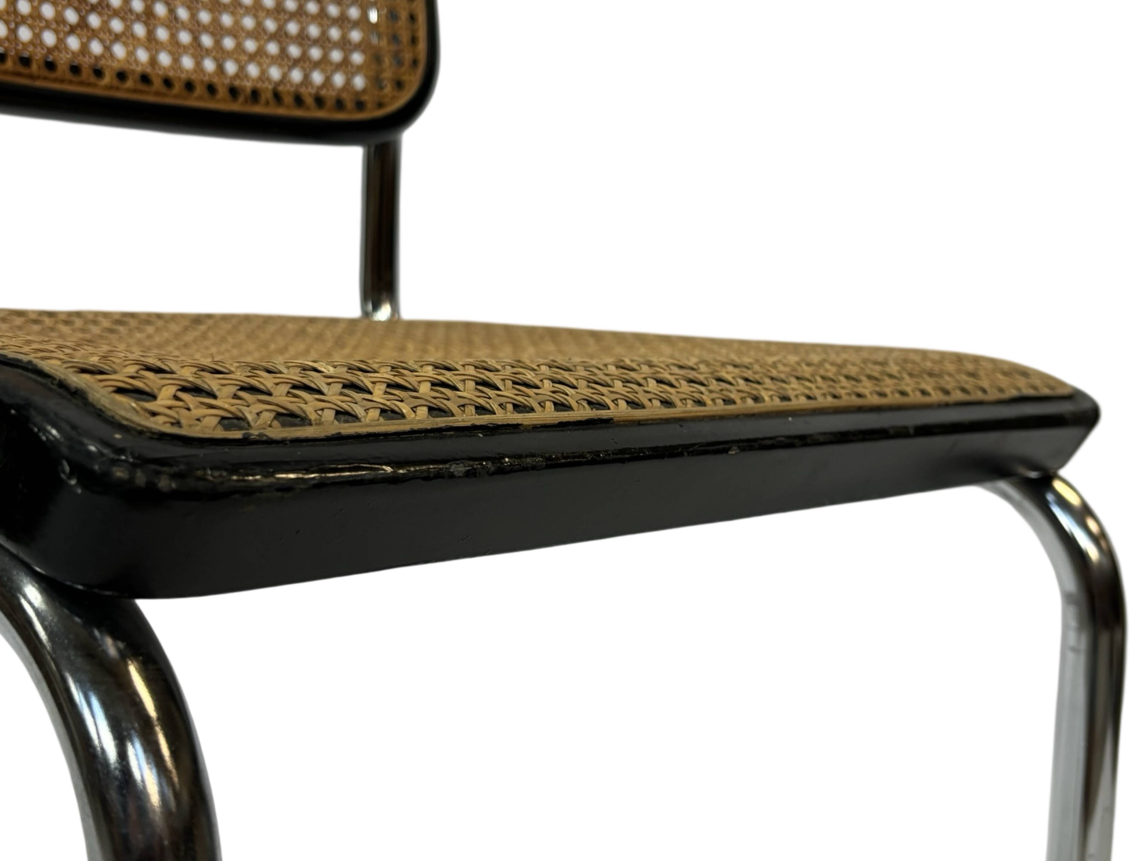 Cesca chair b32 model in chrome and black