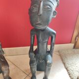 Pair of African statues