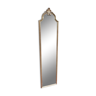 In-between mirror in gilded wood